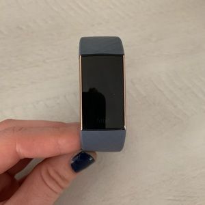 Fitbit charge 4